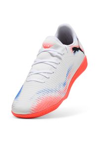 Buty piłkarskie Puma Future 8 Play IT. Kolor: biały. Sport: piłka nożna #1