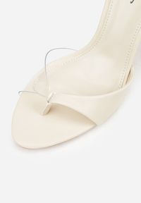 Renee - Beżowe Sandały na Szpilce z Przezroczystymi Elementami Xilxaris. Okazja: na imprezę. Kolor: beżowy. Sezon: lato. Obcas: na szpilce. Styl: klasyczny, elegancki #7