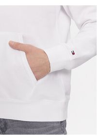TOMMY HILFIGER - Tommy Hilfiger Bluza MW0MW37861 Biały Regular Fit. Kolor: biały. Materiał: syntetyk, bawełna #3