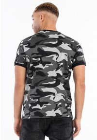 T-shirt o klasycznym kroju Lonsdale Gunnista. Kolor: szary, wielokolorowy, brązowy, zielony. Materiał: guma. Wzór: aplikacja, nadruk #2