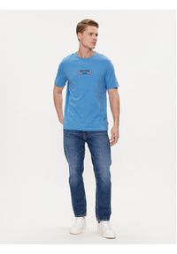 TOMMY HILFIGER - Tommy Hilfiger T-Shirt Track Graphic MW0MW34429 Niebieski Regular Fit. Kolor: niebieski. Materiał: bawełna #5