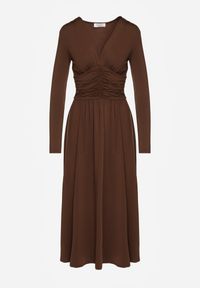 Renee - Brązowa Taliowana Sukienka Longsleeve z Wiskozą z Marszczeniem i Dekoltem V Elirie. Okazja: na randkę, na imprezę. Kolor: brązowy. Materiał: wiskoza. Długość rękawa: długi rękaw. Typ sukienki: oversize #3