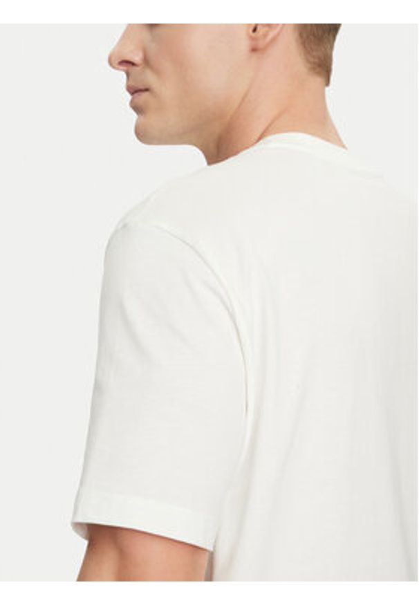 Armani Exchange T-Shirt 6DZTLN ZJ9JZ 1116 Biały Regular Fit. Kolor: biały. Materiał: bawełna