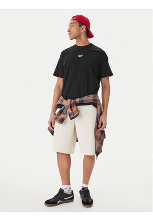 Reebok T-Shirt Branagan RK25561CCM Czarny Regular Fit. Kolor: czarny. Materiał: bawełna