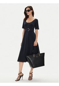 TOMMY HILFIGER - Tommy Hilfiger Sukienka codzienna WW0WW42431 Granatowy Regular Fit. Okazja: na co dzień. Kolor: niebieski. Materiał: bawełna. Typ sukienki: proste. Styl: casual #4