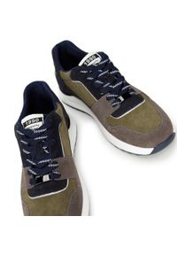 Wittchen - Męskie sneakersy z odblaskową wstawką zielono-szare. Okazja: na co dzień. Nosek buta: okrągły. Kolor: zielony, szary, wielokolorowy. Materiał: zamsz, skóra #6