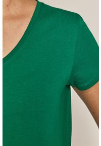 medicine - Medicine - T-shirt Basic. Kolor: zielony. Materiał: bawełna, włókno, dzianina. Wzór: gładki #6