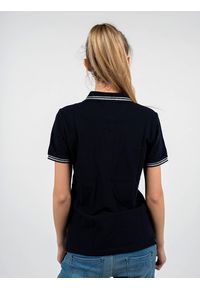 Geox Koszulka Polo "Sustainable" | W2510A T2649 | Kobieta | Granatowy. Okazja: na co dzień. Typ kołnierza: polo. Kolor: niebieski. Materiał: bawełna. Wzór: aplikacja. Styl: casual, klasyczny #5