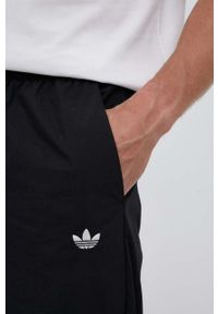 adidas Originals spodnie dresowe kolor czarny wzorzyste. Kolor: czarny. Materiał: dresówka #4