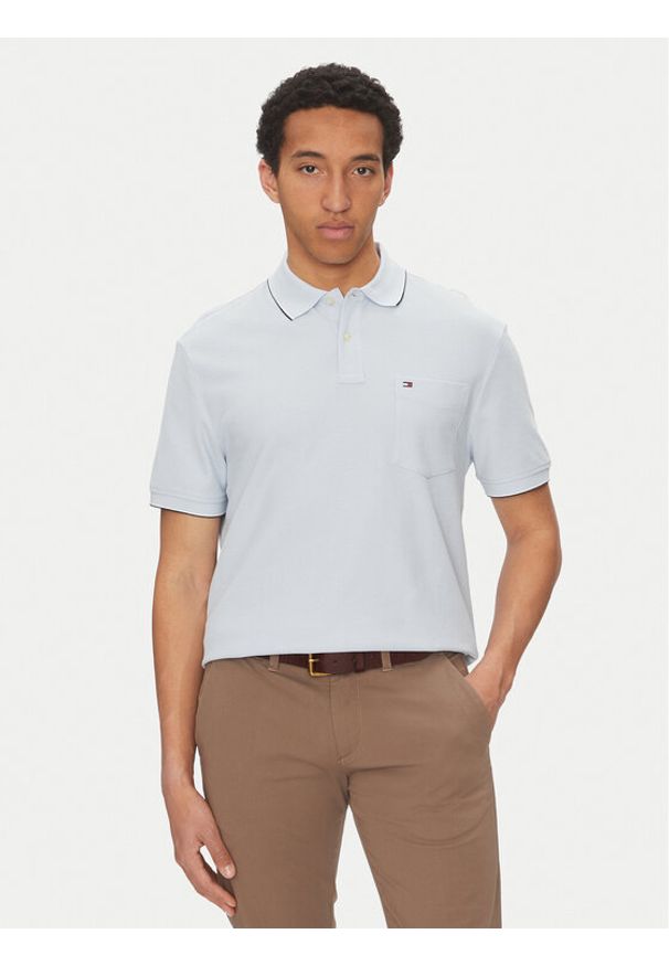 TOMMY HILFIGER - Tommy Hilfiger Polo MW0MW38457 Błękitny Classic Fit. Typ kołnierza: polo. Kolor: niebieski. Materiał: bawełna