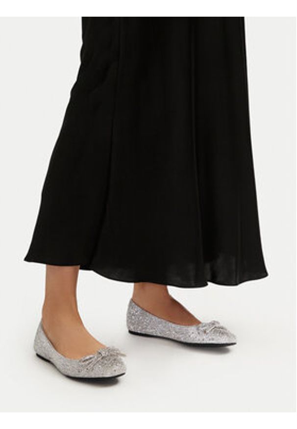 Steve Madden Baleriny Nilsa-R SM11003518 Srebrny. Kolor: srebrny