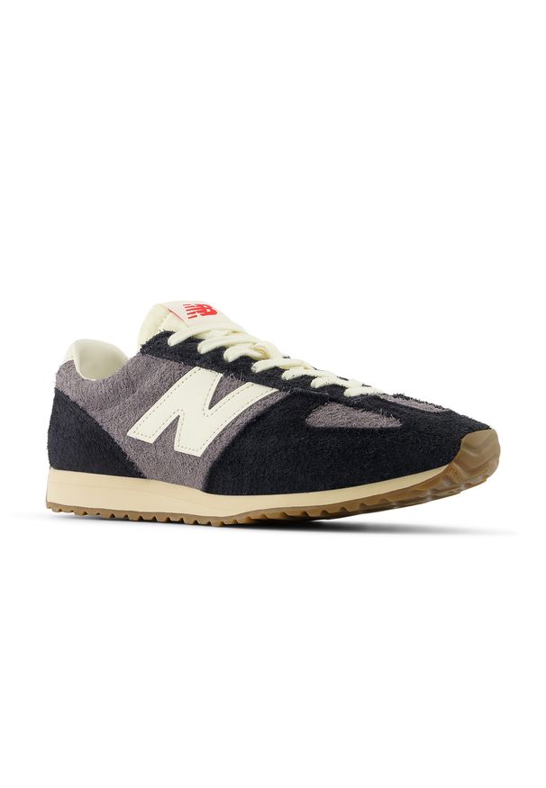 Buty unisex New Balance U471PSD – czarne. Kolor: czarny. Materiał: zamsz, materiał, syntetyk. Szerokość cholewki: normalna. Wzór: jodełka. Sezon: lato