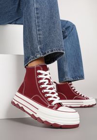 Born2be - Czerwone Trampki na Grubej Podeszwie z Wysoką Cholewką Oltewie. Okazja: na co dzień. Wysokość cholewki: przed kolano. Zapięcie: sznurówki. Kolor: czerwony. Materiał: jeans. Szerokość cholewki: normalna. Styl: sportowy, casual, elegancki #6