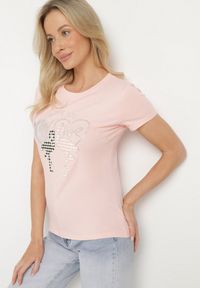 Born2be - Różowy T-shirt z Bawełny z Cyrkoniami i Nadrukiem Listebia. Okazja: na co dzień. Kolor: różowy. Materiał: bawełna. Wzór: nadruk. Styl: klasyczny, casual