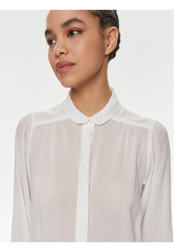 Lee Koszula Shirred 112351208 Biały Relaxed Fit. Kolor: biały. Materiał: bawełna