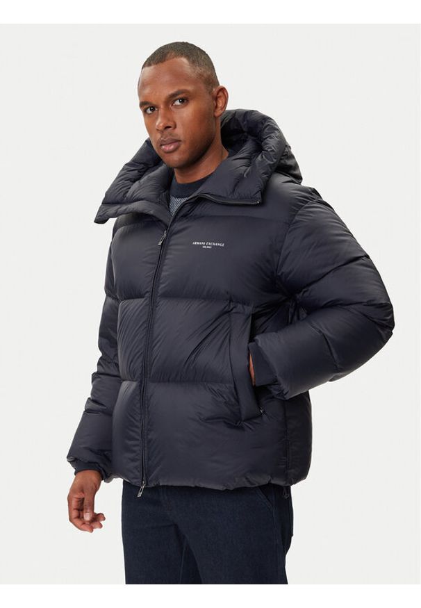Armani Exchange Kurtka puchowa XM001115 AF16589 UB101 Granatowy Regular Fit. Kolor: niebieski. Materiał: syntetyk