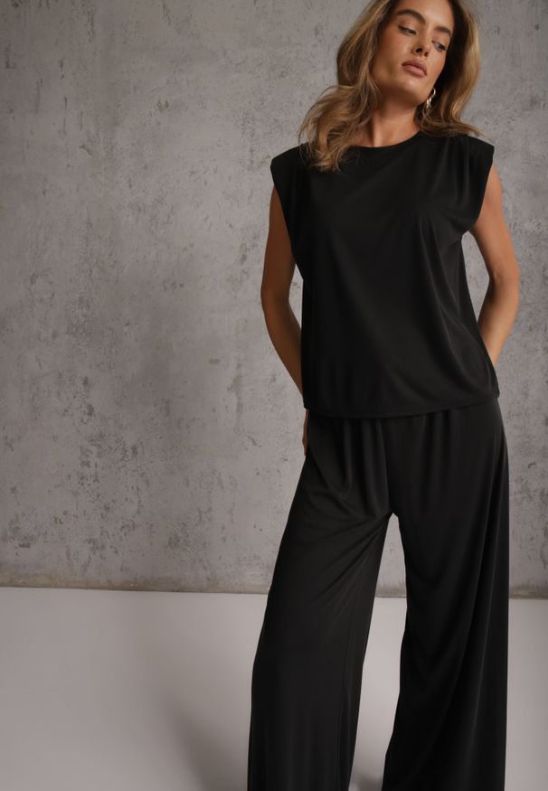 Renee - Czarny Lejący Komplet Letni z Wiskozą Bluzka i Spodnie Wide Leg Nanassa. Kolor: czarny. Materiał: wiskoza