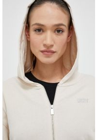 DKNY - Dkny bluza damska kolor beżowy z kapturem gładka. Typ kołnierza: kaptur. Kolor: beżowy. Wzór: gładki #5