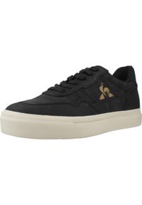 Le Coq Sportif - Kapcie LE COQ SPORTIF LCS OLLIE WAXY CANVAS Czarny. Kolor: czarny. Materiał: syntetyk, tkanina, skóra. Sport: turystyka piesza