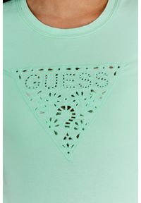 Guess - GUESS Zielony t-shirt damski z ażurowym logo, Rozmiar XS. Kolor: zielony. Materiał: bawełna. Wzór: ażurowy