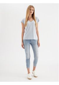 Vero Moda T-Shirt Filli 10247666 Błękitny Regular Fit. Kolor: niebieski. Materiał: syntetyk #9