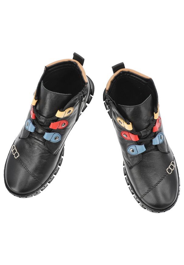 Czarne Botki Armodo Skórzane Buty Damskie. Kolor: czarny. Materiał: skóra. Wzór: geometria, kolorowy. Styl: klasyczny