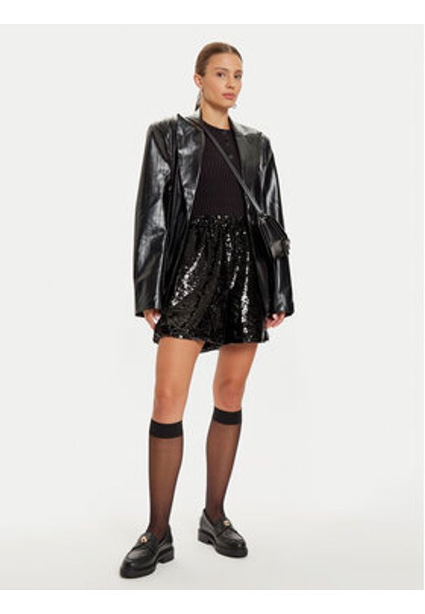 only - ONLY Szorty materiałowe Solfi 15328928 Czarny Regular Fit. Kolor: czarny. Materiał: syntetyk