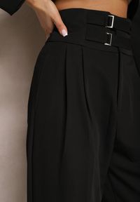 Renee - Czarne Spodnie Garniturowe High Waist z Dwoma Paskami Ismera. Okazja: na spotkanie biznesowe. Stan: podwyższony. Kolor: czarny. Styl: elegancki, biznesowy #4