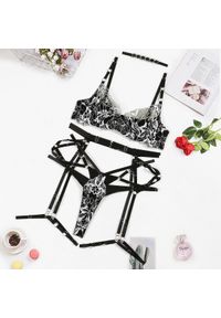 Intica - Komplet bielizny z wycięciami na romantyczne wieczory Violetta. Kolor: czarny. Materiał: materiał #1