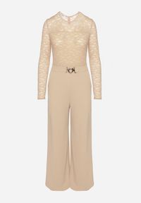 Born2be - Jasnobeżowy Koronkowy Kombinezon z Wiskozą z Szerokimi Nogawkami Ninarena. Okazja: na co dzień. Kolor: beżowy. Materiał: koronka, wiskoza. Długość rękawa: długi rękaw. Długość: długie. Styl: casual, elegancki #6