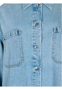 Zizzi Kurtka jeansowa J10960A Niebieski Loose Fit. Kolor: niebieski. Materiał: jeans