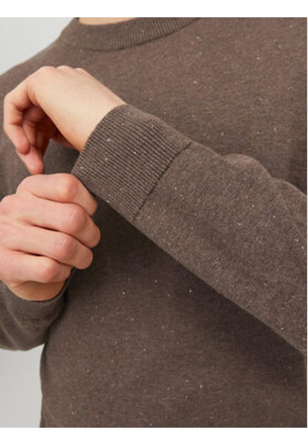 Jack & Jones - Jack&Jones Sweter Albert 12236792 Brązowy Regular Fit. Kolor: brązowy. Materiał: bawełna