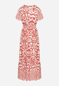 Born2be - Czerwona Sukienka o Rozkloszowanym Kroju w Ornamentalny Wzór Tillivene. Okazja: na co dzień. Typ kołnierza: dekolt w kształcie V. Kolor: czerwony. Długość rękawa: krótki rękaw. Styl: casual #5