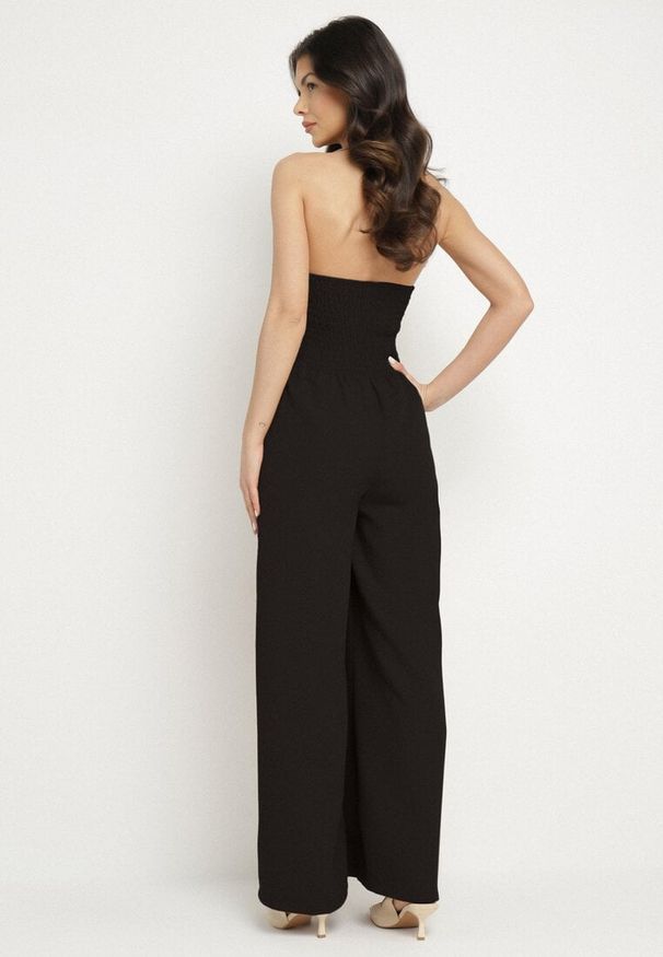 Born2be - Czarny Kombinezon Taliowany Ozdobiony Guzikami Niladwenna. Kolor: czarny. Wzór: aplikacja. Styl: elegancki