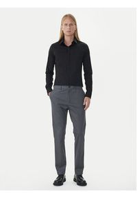 Calvin Klein Chinosy LV04LD613G Szary Slim Fit. Kolor: szary. Materiał: bawełna #3