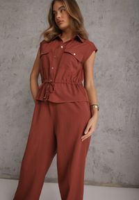 Renee - Brązowy Koszulowy Kombinezon Bez Rękawów z Bawełny i Wiskozy z Baskinką Tefnor. Kolor: brązowy. Materiał: wiskoza, bawełna. Długość rękawa: bez rękawów. Sezon: lato. Styl: boho #5