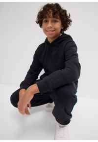 bonprix - Bluza z kapturem, z miękkiego materiału z bawełną. Typ kołnierza: kaptur. Kolor: czarny. Materiał: bawełna, materiał #2