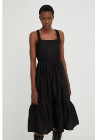 Answear Lab sukienka kolor czarny midi rozkloszowana. Typ kołnierza: dekolt w karo. Kolor: czarny. Materiał: tkanina. Typ sukienki: rozkloszowane. Styl: wakacyjny. Długość: midi #4