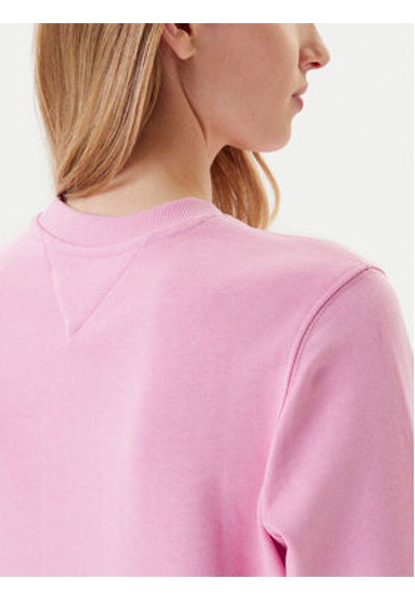 Tommy Jeans Bluza Essential DW0DW20942 Różowy Regular Fit. Kolor: różowy. Materiał: bawełna