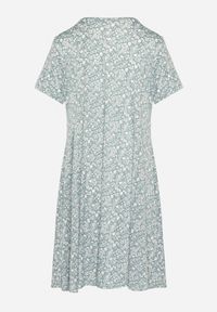 Born2be - Zielona Sukienka w Drobne Kwiatki z Krótkim Rękawem z Wiskozy Cilarnid. Kolor: zielony. Materiał: wiskoza. Długość rękawa: krótki rękaw. Wzór: kwiaty #4