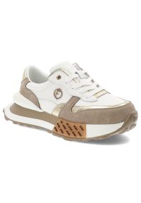 Biało-Beżowe Sneakersy Filippo Stylowe Obuwie Damskie Na Solidnej Podeszwie. Zapięcie: sznurówki. Kolor: biały. Materiał: materiał. Szerokość cholewki: normalna