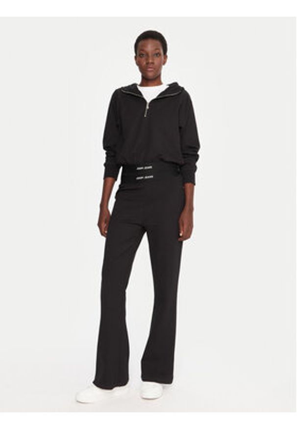 JOOP! Jeans Bluza Tulsi 30048512 Czarny Regular Fit. Kolor: czarny. Materiał: bawełna