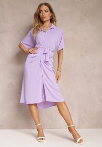 Renee - Fioletowa Sukienka Koszulowa Wiązana z Przodu z Marszczeniem Raimona. Okazja: na co dzień. Kolor: fioletowy. Materiał: skóra. Typ sukienki: koszulowe. Styl: casual, elegancki
