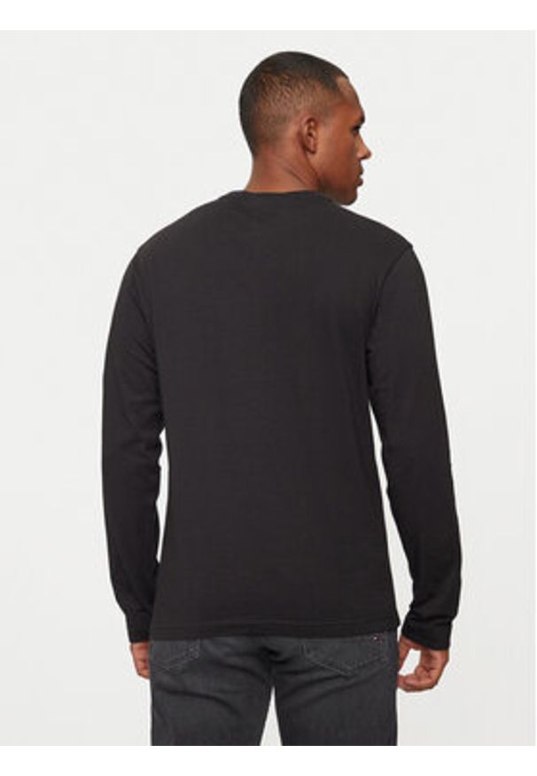 Calvin Klein Longsleeve K10K114343 Czarny Regular Fit. Kolor: czarny. Materiał: bawełna. Długość rękawa: długi rękaw