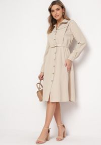 Born2be - Beżowa Sukienka Midi z Gumką w Pasie i Dodatkowym Paskiem ze Sprzączką Zawadi. Kolor: beżowy. Styl: elegancki. Długość: midi #1