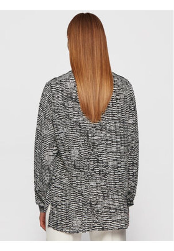 BOSS - Boss Bluzka C_Ivicin 50444860 Czarny Regular Fit. Kolor: czarny. Materiał: wiskoza