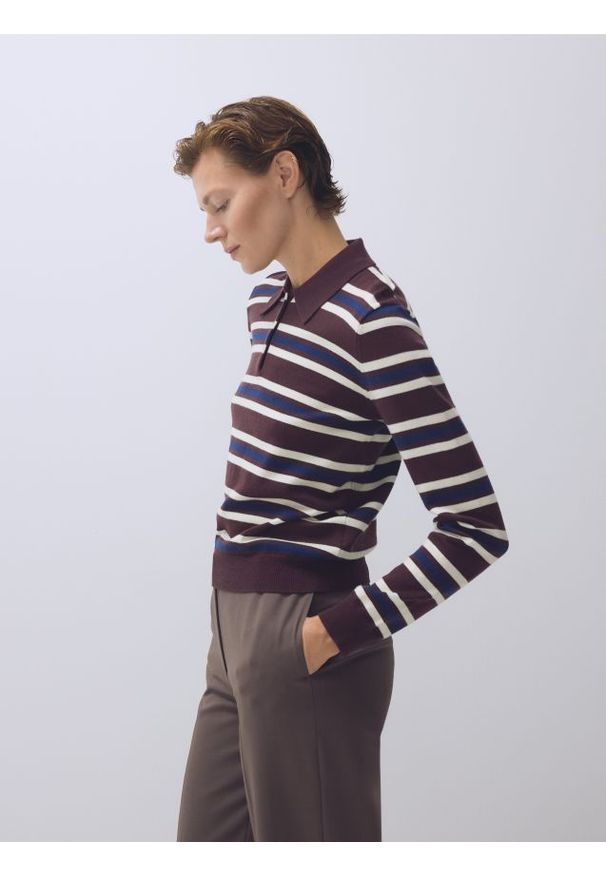 Reserved - Wełniany sweter polo - wielobarwny. Typ kołnierza: polo. Materiał: wełna