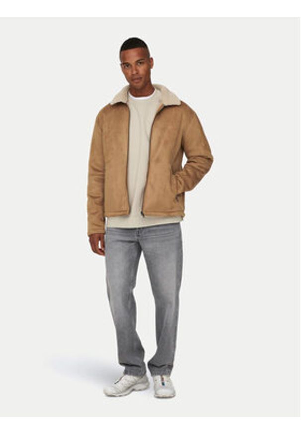 Only & Sons Kurtka z imitacji skóry 22026162 Beżowy Regular Fit. Kolor: beżowy. Materiał: skóra