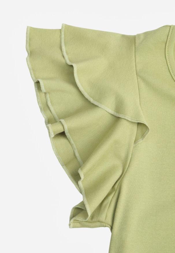 Born2be - Zielona Bawełniana Bluzka o Prostym Kroju z Krótkim Rękawem z Falbanek Himoni. Okazja: do pracy, na co dzień. Typ kołnierza: kołnierz z falbankami. Kolor: zielony. Materiał: bawełna. Długość rękawa: krótki rękaw. Długość: krótkie. Styl: elegancki, klasyczny, casual