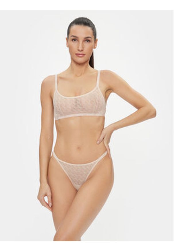 Guess Stringi O3BE18 KBXA0 Beżowy. Kolor: beżowy. Materiał: syntetyk